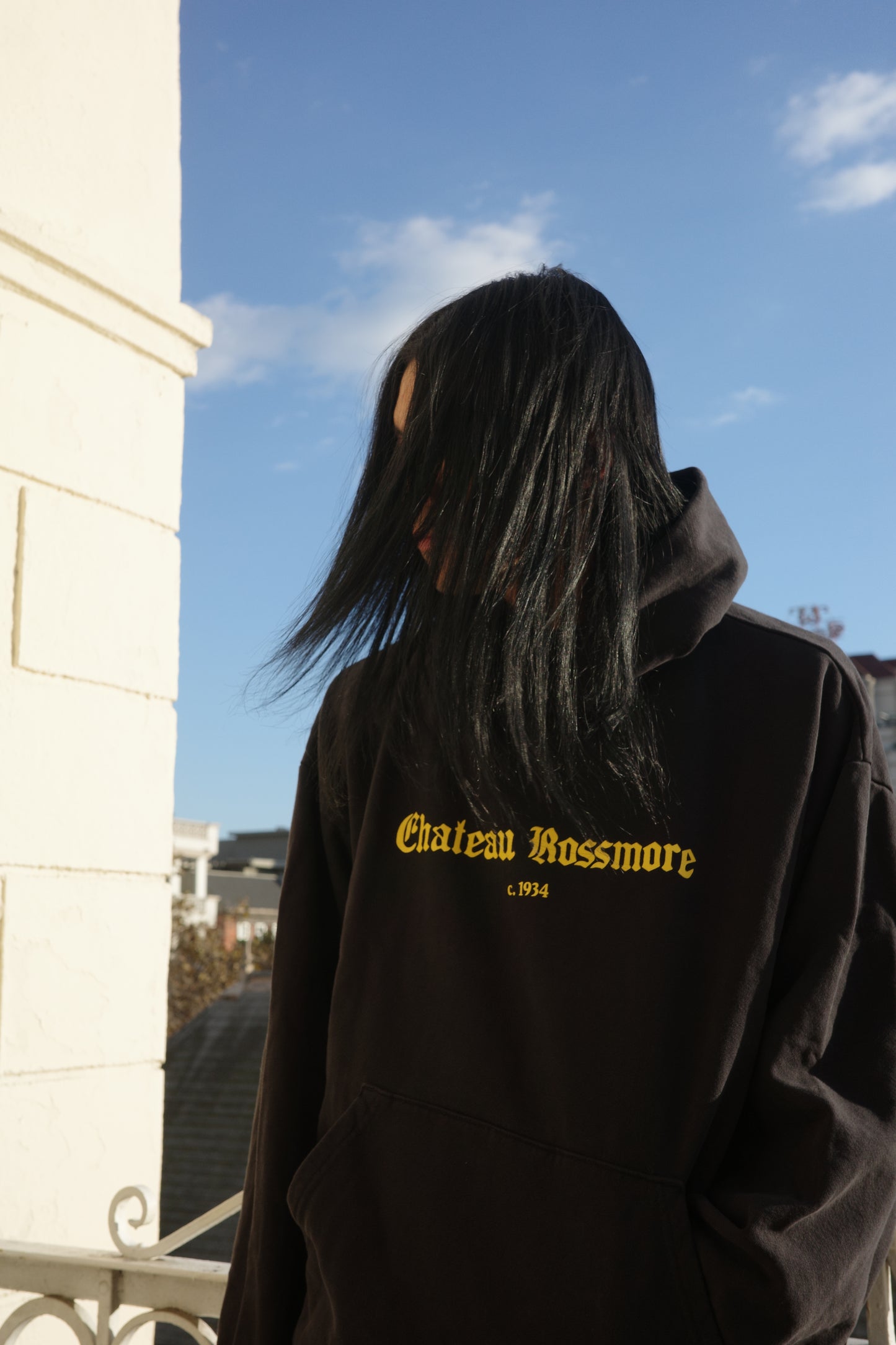 Chateau Hoodie 2025 in Black
